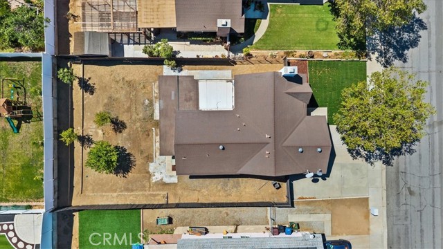 Detail Gallery Image 32 of 36 For 13420 Nutmeg St, Moreno Valley,  CA 92553 - 4 Beds | 2 Baths