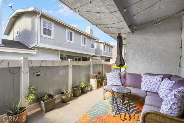 2218 Mathews Avenue, Redondo Beach, California 90278, 3 Bedrooms Bedrooms, ,Condominium,For Sale,Mathews,SB24235982