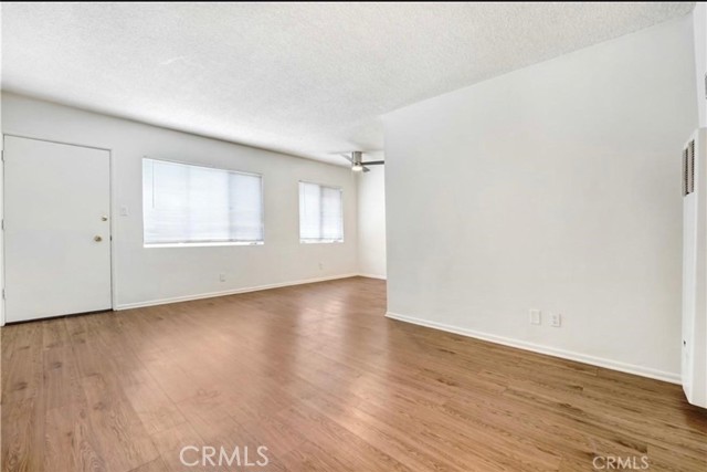 Detail Gallery Image 8 of 8 For 12400 Mitchell #6,  Los Angeles,  CA 90066 - 1 Beds | 1 Baths