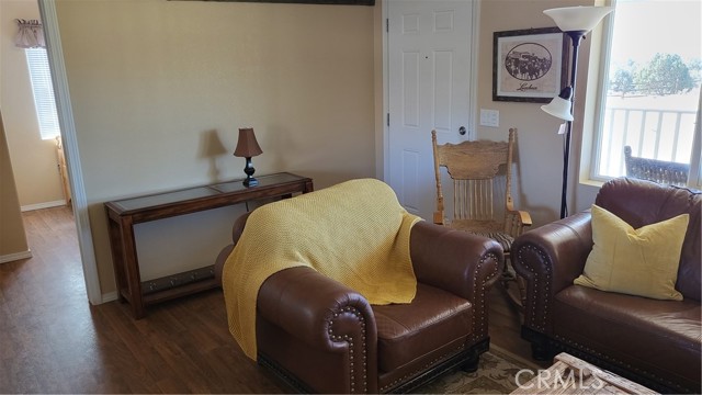 Detail Gallery Image 8 of 22 For 14242 Winchester, Cima,  CA 92323 - 3 Beds | 2 Baths