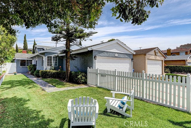 312 N Prospect Avenue, Redondo Beach CA: https://media.crmls.org/medias/7afc9847-1aa0-41af-8c5a-b59cec63222f.jpg