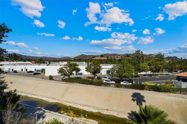 Detail Gallery Image 21 of 22 For 5530 Buffwood Pl, Agoura Hills,  CA 91301 - 5 Beds | 3 Baths