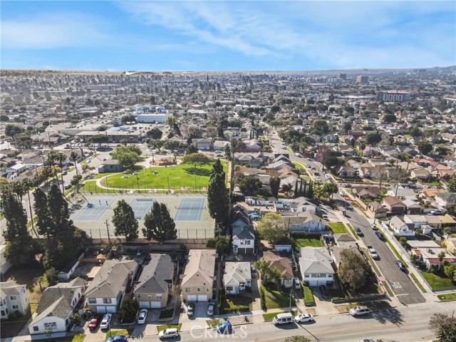 610 E. Fairview, Inglewood, California 90302, ,Multi-Family,For Sale,E. Fairview,SB25000845