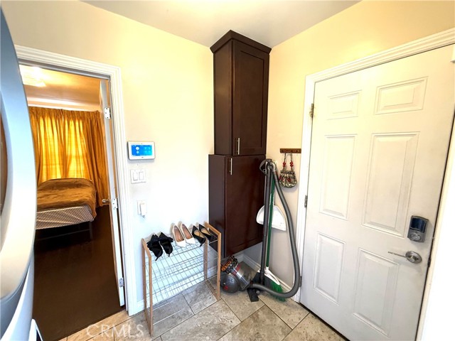 Detail Gallery Image 33 of 56 For 1978 S Holt Ave, Los Angeles,  CA 90034 - 3 Beds | 2 Baths