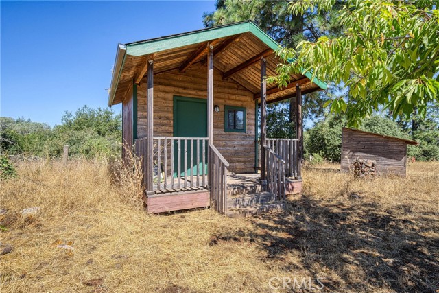 15000 Gray Pine Road, Lower Lake CA: https://media.crmls.org/medias/7afe30dd-a5bc-495a-9919-a732823207fb.jpg