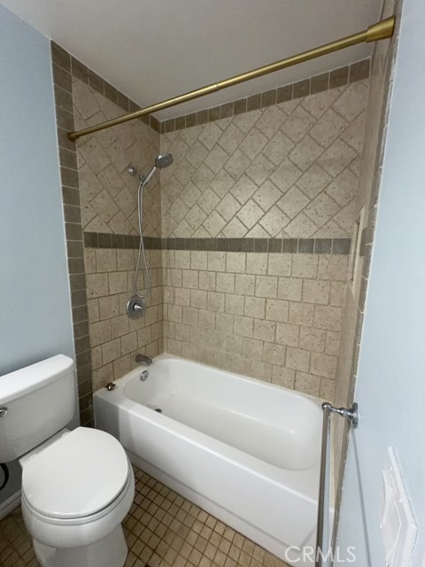 Detail Gallery Image 9 of 17 For 28482 La Noche, Mission Viejo,  CA 92692 - 4 Beds | 2 Baths