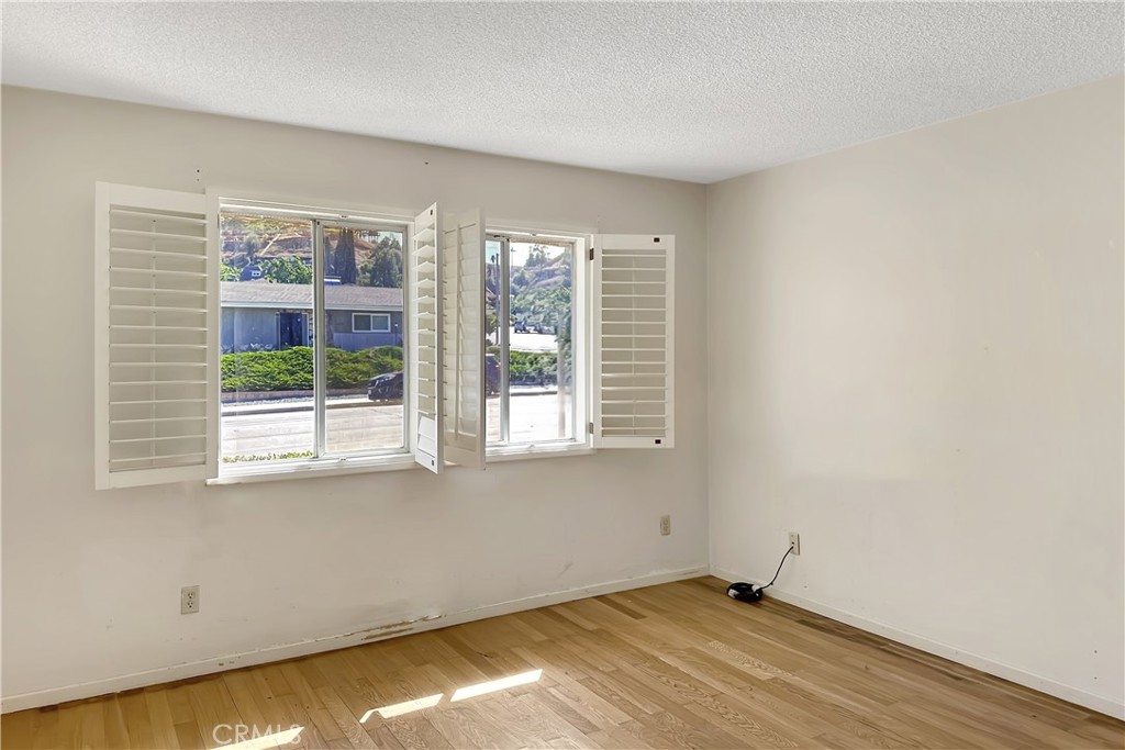 MLS #PW25226002 image #22