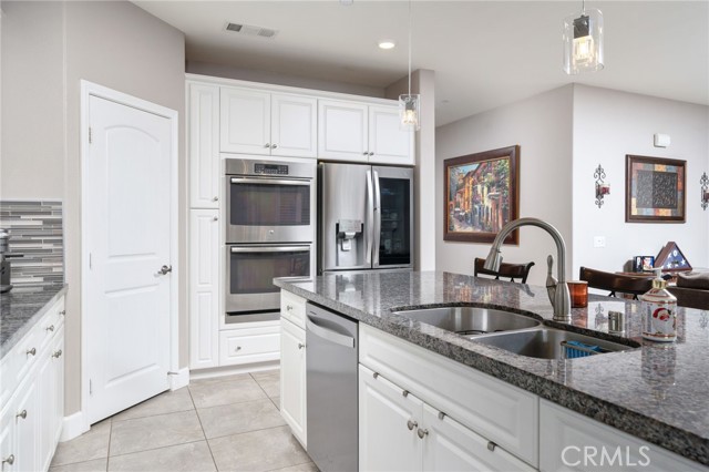 Detail Gallery Image 12 of 53 For 7882 Shoreham St, Corona,  CA 92880 - 4 Beds | 3 Baths