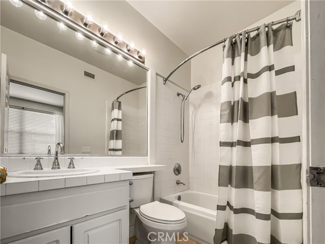 11 Golf Ridge, Rancho Santa Margarita CA: https://media.crmls.org/medias/7b00a637-7630-45bf-bd40-977fea67cedc.jpg
