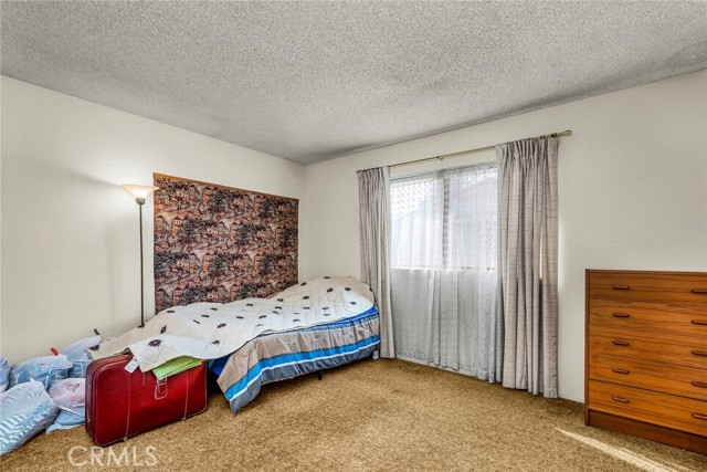 Detail Gallery Image 17 of 23 For 13243 Vanowen St #2,  North Hollywood,  CA 91605 - 2 Beds | 2/1 Baths