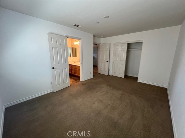 15688 Portenza Drive, Fontana CA: https://media.crmls.org/medias/7b01276a-31ca-4f97-9697-10301cb8a703.jpg