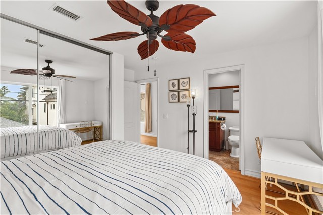 Detail Gallery Image 35 of 46 For 513 Pecan Ave, Huntington Beach,  CA 92648 - 3 Beds | 3/1 Baths