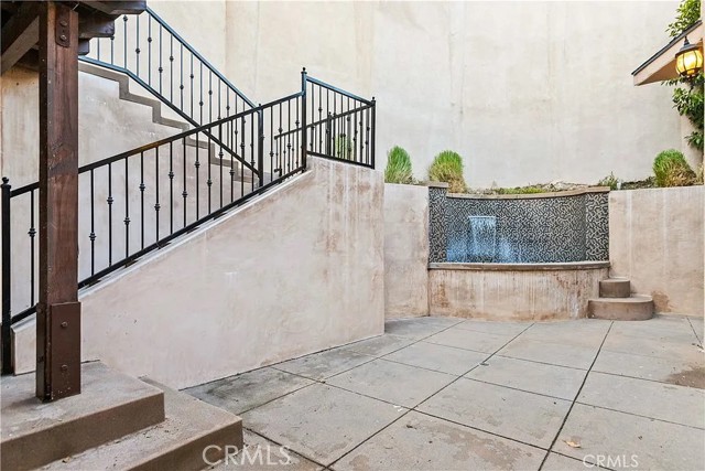 Detail Gallery Image 24 of 29 For 6075 Rodgerton Dr, Los Angeles,  CA 90068 - 3 Beds | 5 Baths