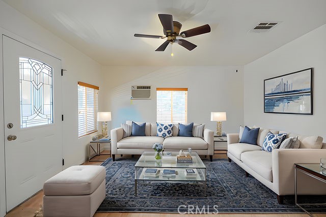 Detail Gallery Image 62 of 75 For 12555 Correnti St, Pacoima,  CA 91331 - 3 Beds | 2 Baths