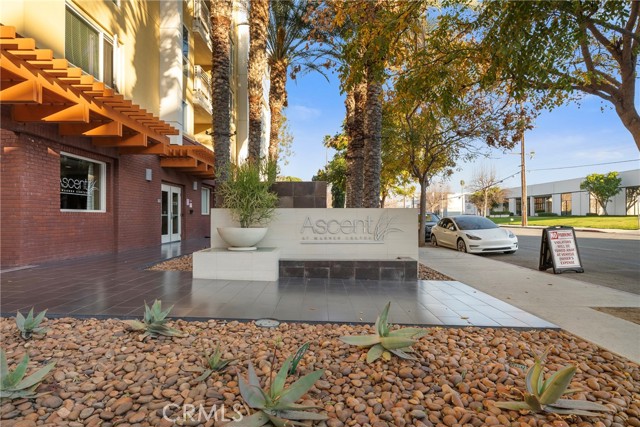 Detail Gallery Image 31 of 34 For 21301 Erwin #206,  Woodland Hills,  CA 91367 - 2 Beds | 2 Baths