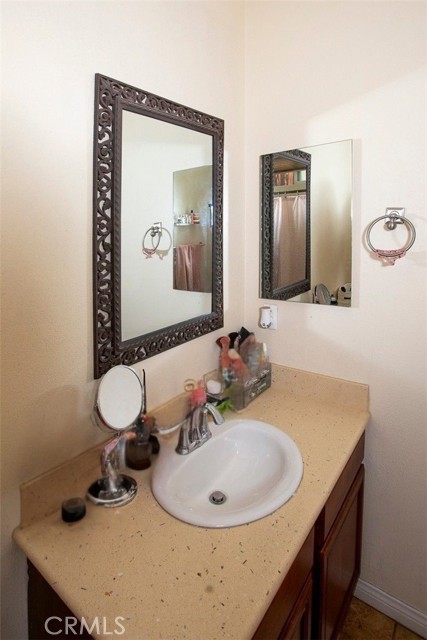 Detail Gallery Image 16 of 31 For 34088 Castle Pines, Yucaipa,  CA 92399 - 4 Beds | 3/1 Baths