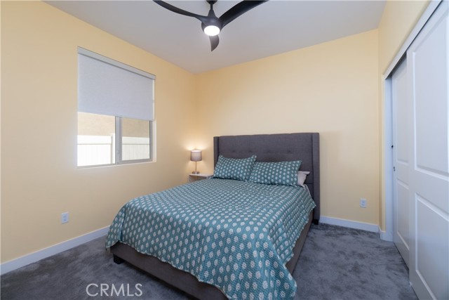 561 Yukon Rd, Rialto, CA 92377 photo 17