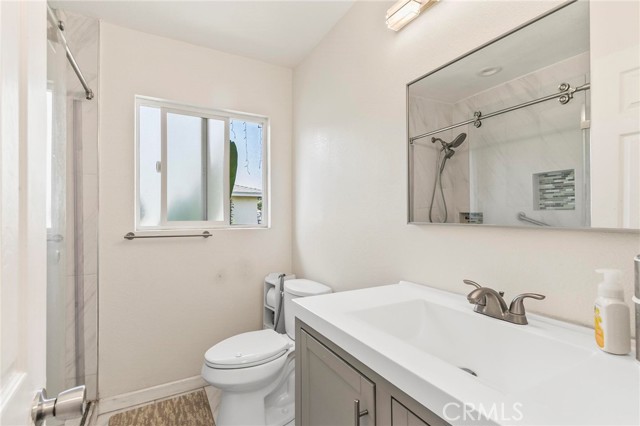 11131 Alburtis Avenue, Norwalk CA: https://media.crmls.org/medias/7b06b3c4-6ebc-4dae-b251-93c93003867e.jpg