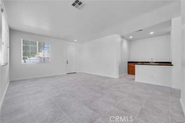24821 Melrose Drive, Romoland CA: https://media.crmls.org/medias/7b0781d7-9358-4539-99e4-a28be9af8be2.jpg