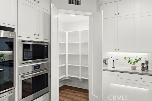 Detail Gallery Image 21 of 45 For 101 Artista, Irvine,  CA 92602 - 4 Beds | 4 Baths