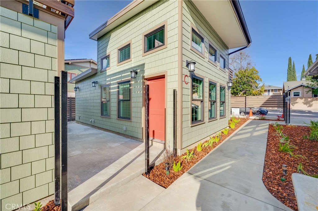 127 E Foothill Boulevard #C