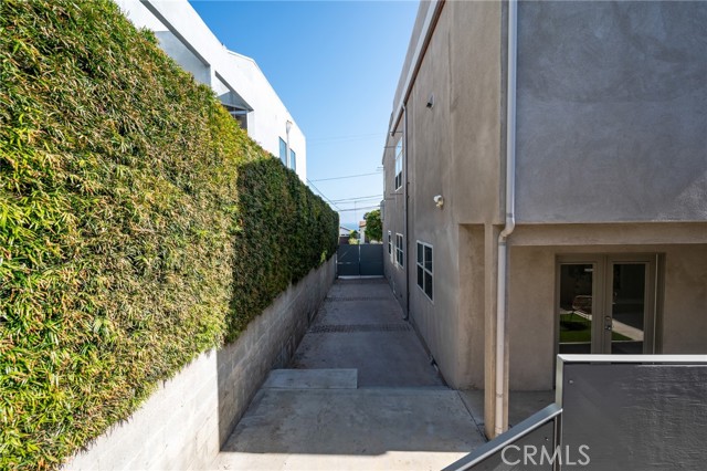 Detail Gallery Image 10 of 68 For 726 West 37th Street, San Pedro,  CA 90731 - – Beds | – Baths