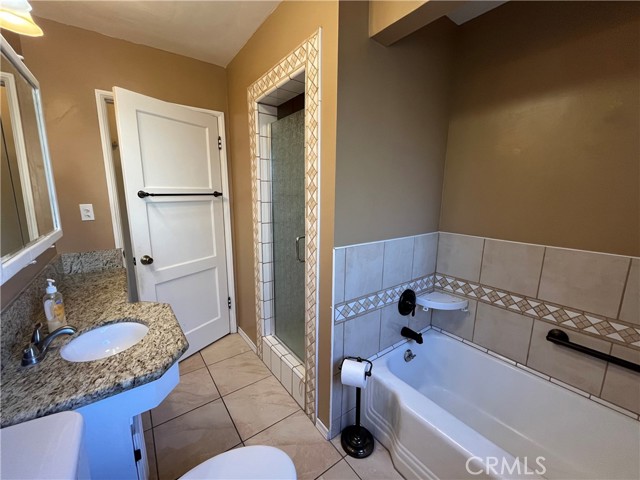 Detail Gallery Image 19 of 31 For 8961 Haddon Ave, Sun Valley,  CA 91352 - 2 Beds | 1 Baths