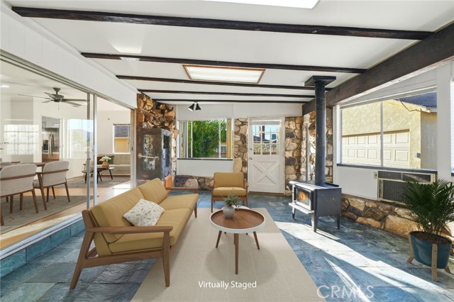 Detail Gallery Image 11 of 30 For 8545 Forsythe St, Sunland,  CA 91040 - 3 Beds | 2 Baths