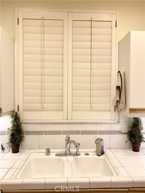 1461 Manhattan Beach Boulevard, Manhattan Beach, California 90266, 2 Bedrooms Bedrooms, ,2 BathroomsBathrooms,Residential,Sold,Manhattan Beach,PW24034089