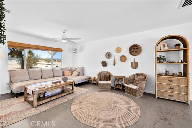 Detail Gallery Image 11 of 68 For 59700 Napa Rd, Landers,  CA 92285 - 2 Beds | 2 Baths