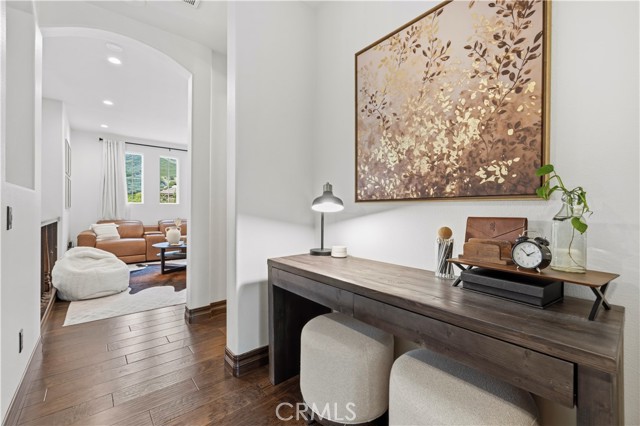 Detail Gallery Image 29 of 56 For 24987 Greensbrier Dr, Stevenson Ranch,  CA 91381 - 5 Beds | 4 Baths