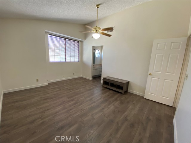 43321 Cottage Lane, Lancaster CA: https://media.crmls.org/medias/7b0b10e7-3bbb-4309-911b-90c2fa9bbba3.jpg