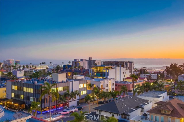 2855 5th Avenue, San Diego CA: https://media.crmls.org/medias/7b0b6dc1-d413-4fea-bee8-678277ad2573.jpg