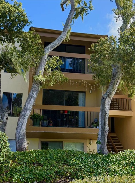 Detail Gallery Image 27 of 34 For 2308 Golden Oaks Ln, Monterey,  CA 93940 - 2 Beds | 1 Baths