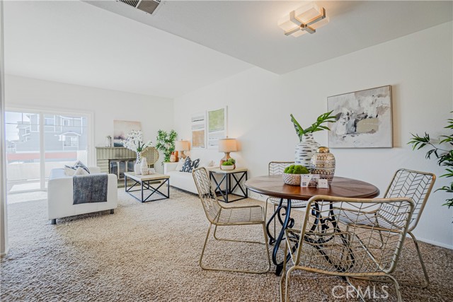 Detail Gallery Image 5 of 36 For 2720 Gramercy Ave #3,  Torrance,  CA 90501 - 2 Beds | 2/1 Baths