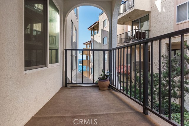 565 Esplanade, Redondo Beach, California 90277, 1 Bedroom Bedrooms, ,1 BathroomBathrooms,Residential,Sold,Esplanade,PV17218278