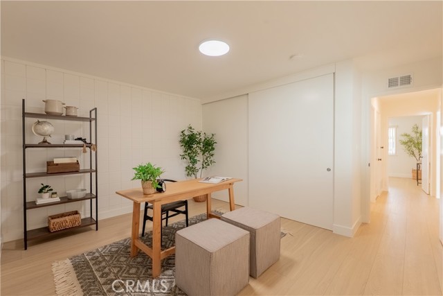 Detail Gallery Image 12 of 28 For 83 W Garden Gr, Port Hueneme,  CA 93041 - 3 Beds | 2 Baths