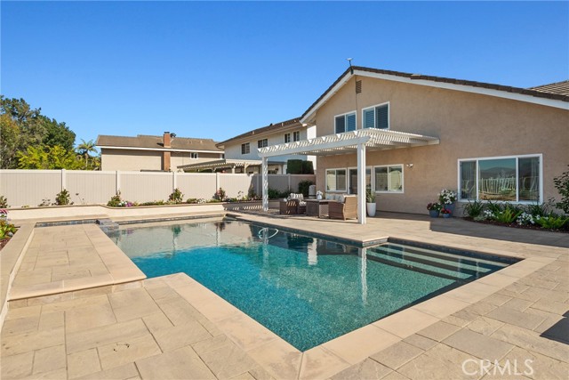 536 S Tumbleweed Road, Anaheim Hills CA: https://media.crmls.org/medias/7b0cb27f-b8d3-4b2e-a16f-217964a5407d.jpg