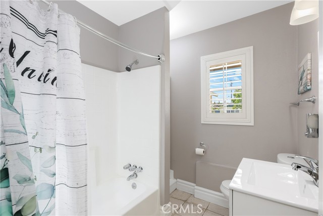 2279 W Falmouth Avenue, Anaheim CA: https://media.crmls.org/medias/7b0d2def-39cb-4cf6-b8ca-cbc1a1456531.jpg
