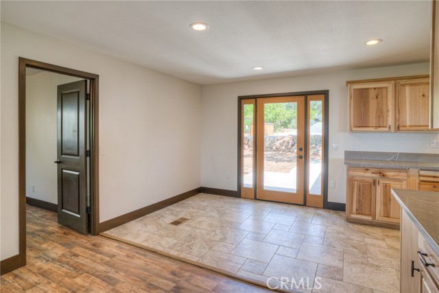 Detail Gallery Image 14 of 34 For 5103 Royal Oaks Dr, Oroville,  CA 95966 - 3 Beds | 2 Baths