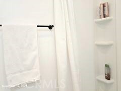 1526 E 1st Street, Los Angeles CA: https://media.crmls.org/medias/7b0e4888-823d-488b-a5c0-1e72a47ab508.jpg