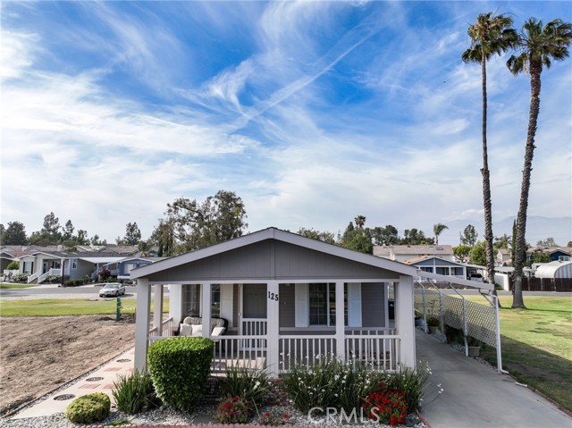 15111 Pipeline Avenue, Chino Hills CA: https://media.crmls.org/medias/7b0e8d51-5dd1-412c-aee5-777e7d07e1a7.jpg