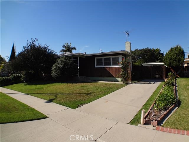 6517 E El Pulcro St, Long Beach, CA 90815