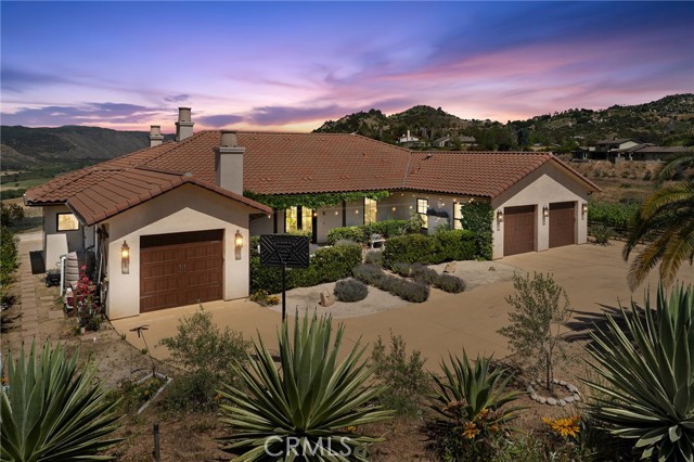 15450 Bandy Canyon Road, Escondido CA: https://media.crmls.org/medias/7b104c4d-d3fc-43fe-9f56-3ede3566adde.jpg