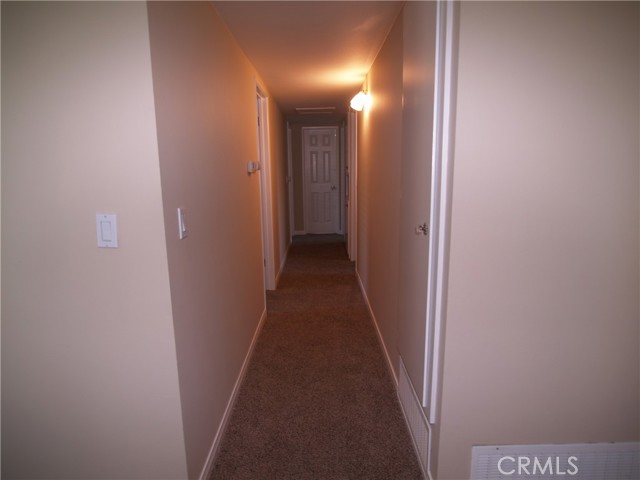 5554 La Deney E Street, Montclair CA: https://media.crmls.org/medias/7b10f45d-82c6-4dc7-b1e9-75af361366da.jpg