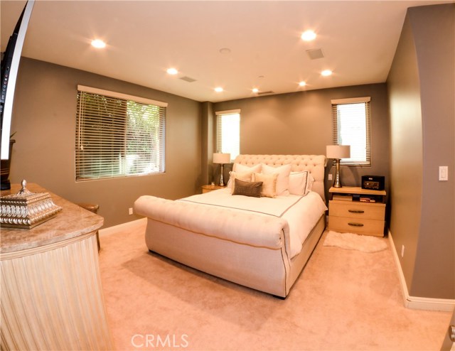 621 Pacific Coast Highway, Redondo Beach, California 90277, 4 Bedrooms Bedrooms, ,3 BathroomsBathrooms,Residential,Sold,Pacific Coast,SB17030895