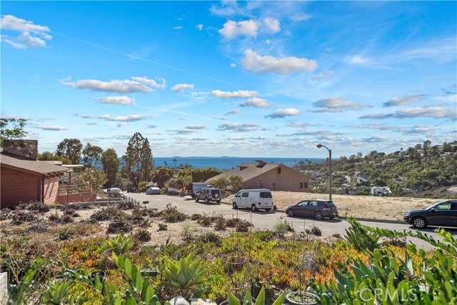 Detail Gallery Image 11 of 35 For 1414 Morningside Dr, Laguna Beach,  CA 92651 - 3 Beds | 2 Baths