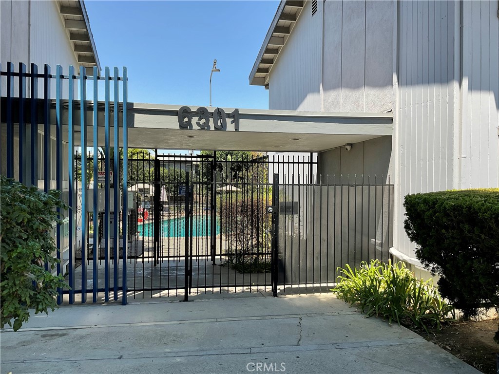 6301 Coldwater Canyon Avenue #13
