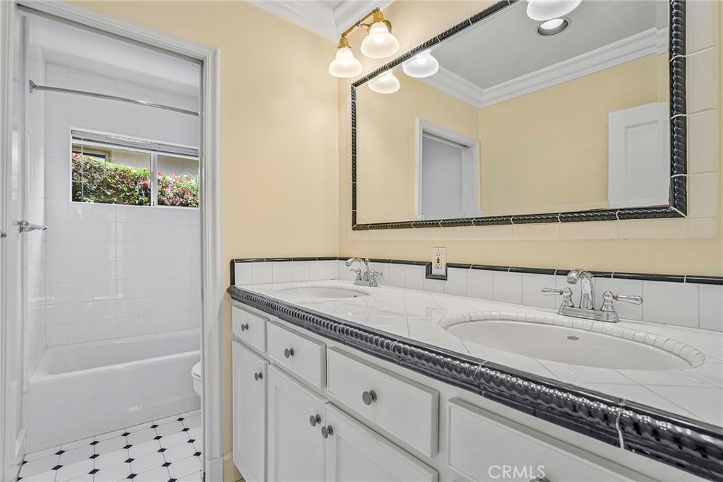 MLS #PV25244234 image #5