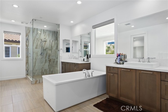 20535 W Bluebird Court, Porter Ranch CA: https://media.crmls.org/medias/7b120501-fcfd-4e94-9f2e-bb1baef59503.jpg